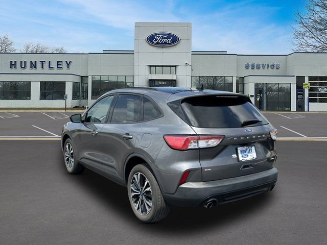 Certified 2022 Ford Escape SE w/ SE Sport Appearance Package AWD/4WD image 5