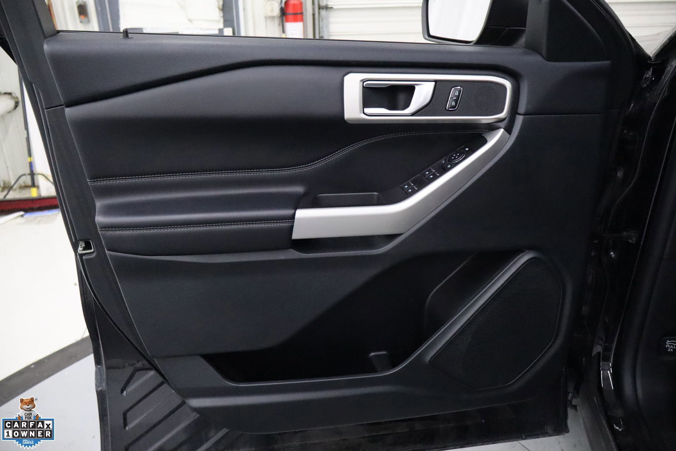 Certified 2023 Ford Explorer XLT image 13