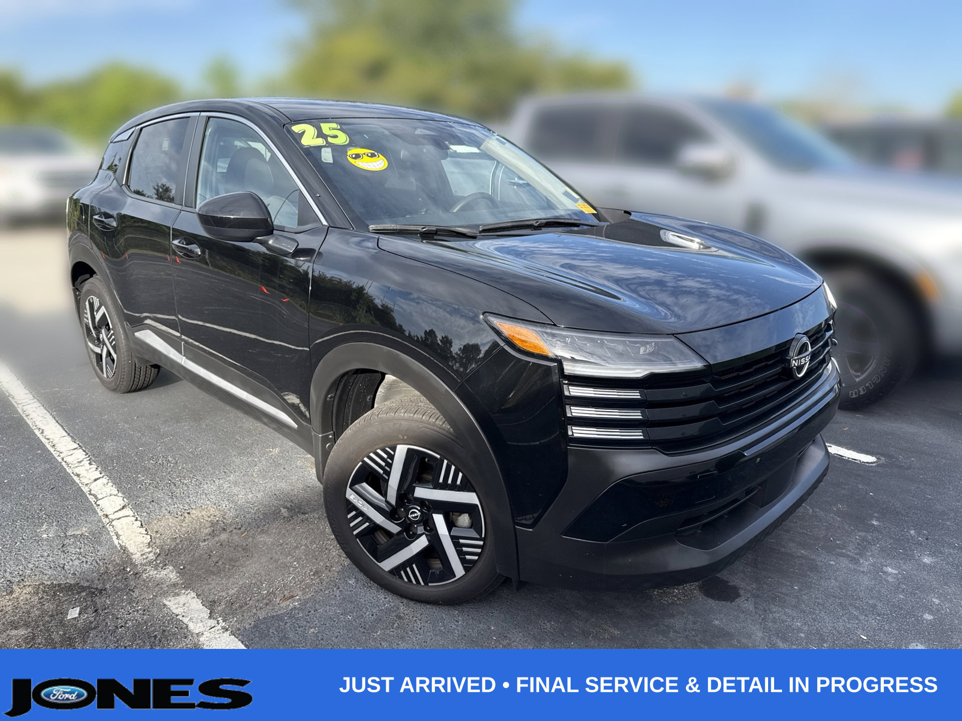 Used 2025 Nissan Kicks SV FWD 360° Tour
