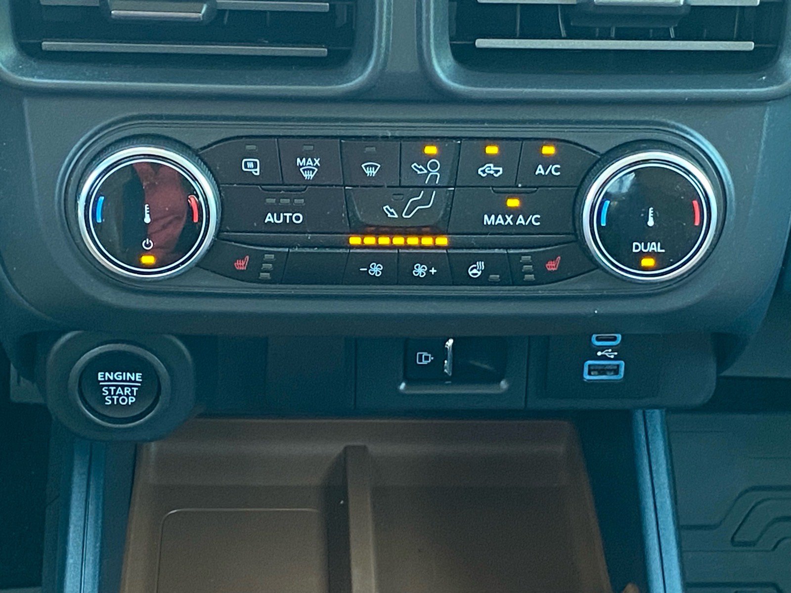 Certified 2024 Ford Maverick Lariat AWD/4WD image 15