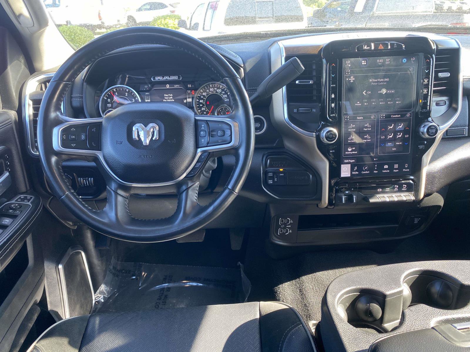 Used 2024 RAM 2500 Laramie w/ Safety Group AWD/4WD image 12