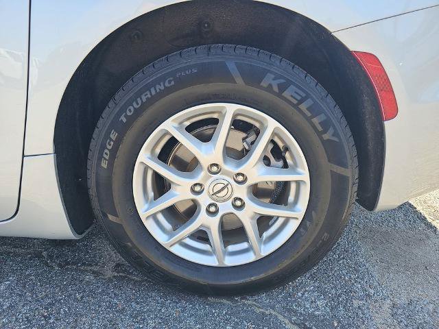 Used 2024 Chrysler Pacifica Touring-L FWD image 32