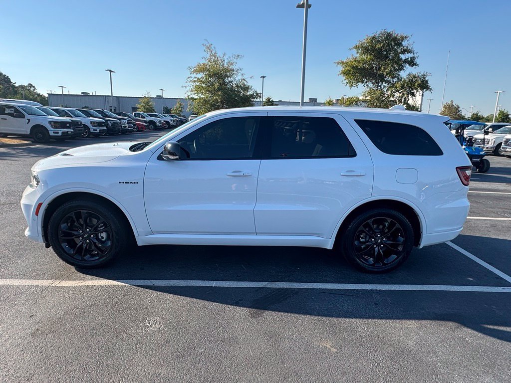 Used 2022 Dodge Durango R/T RWD image 4