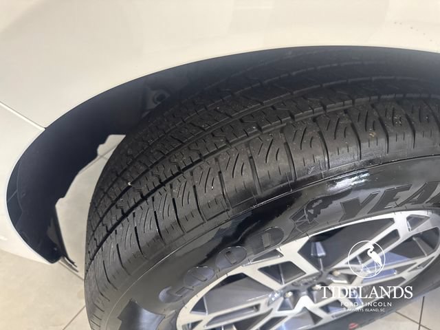 Certified 2025 Ford Expedition Active RWD image 31