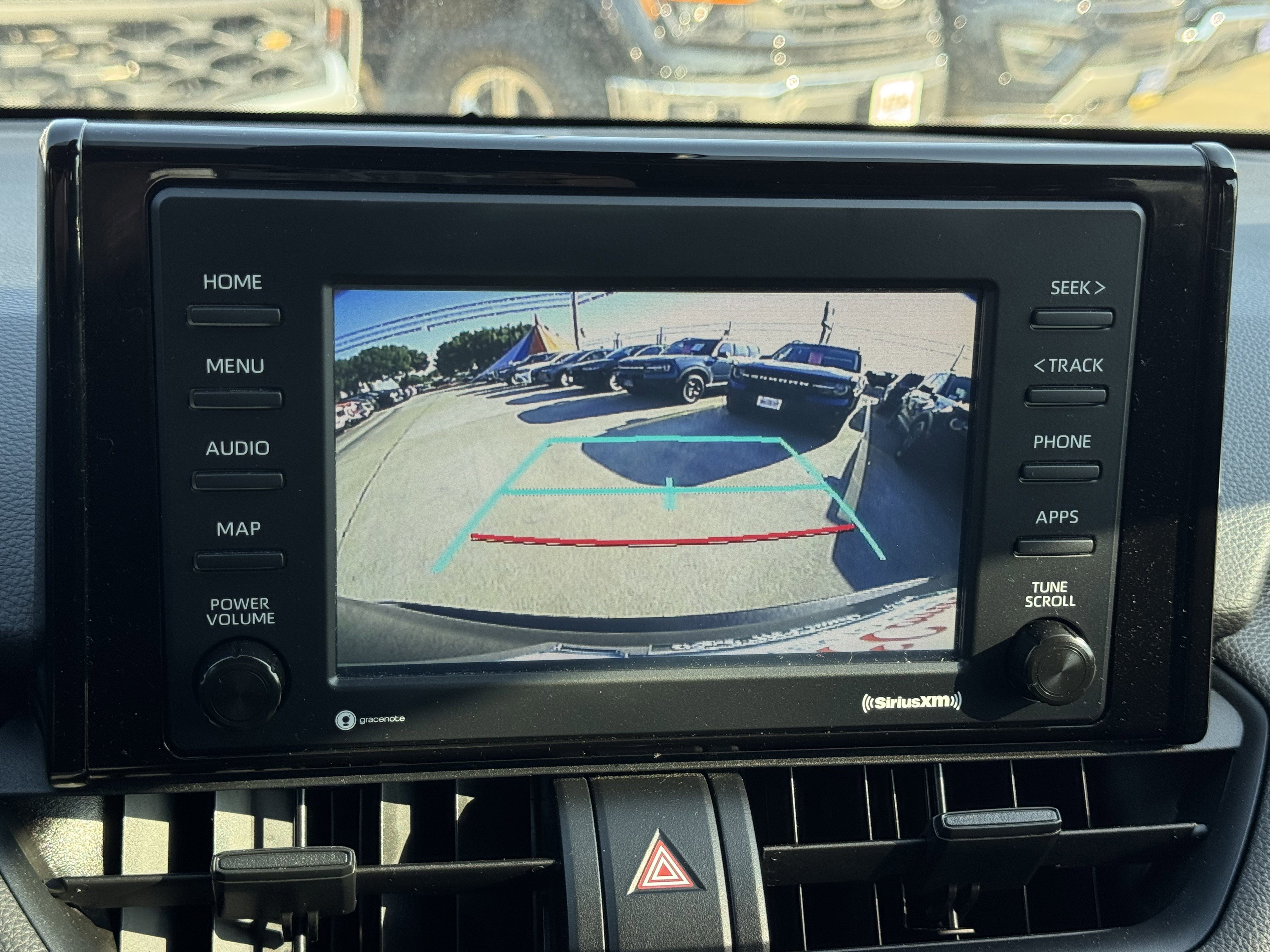 Used 2021 Toyota RAV4 XLE w/ Carpet Mat Package (TMS) image 25