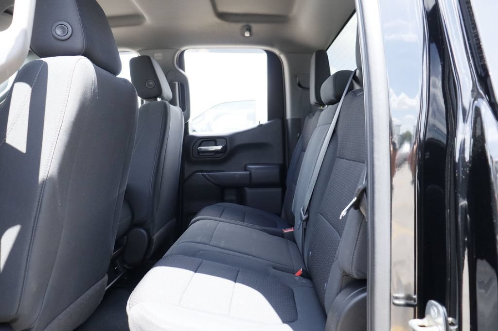Used 2021 Chevrolet Silverado 1500 Custom AWD/4WD image 23