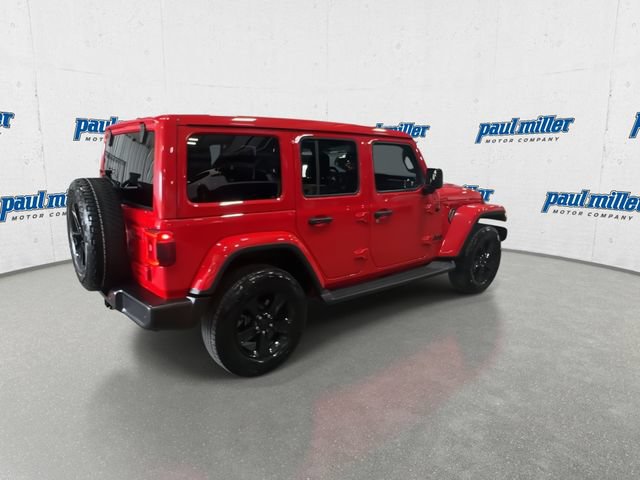 Used 2021 Jeep Wrangler Unlimited Sahara AWD/4WD image 3