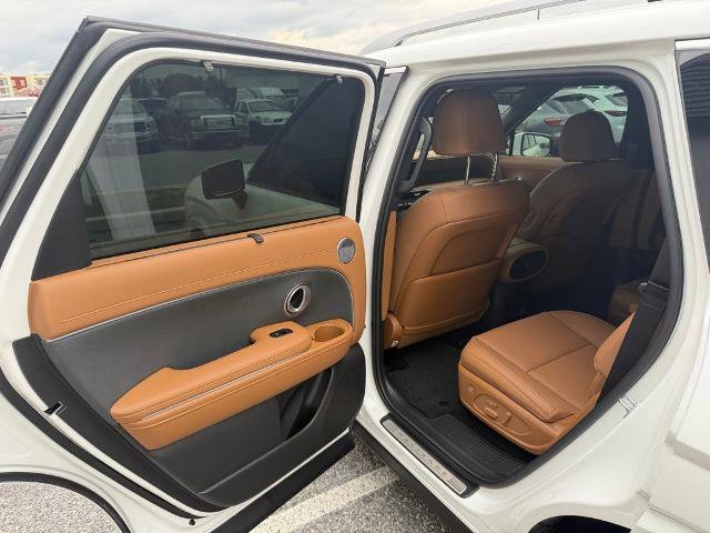 Used 2026 Hyundai Palisade Calligraphy AWD/4WD image 11