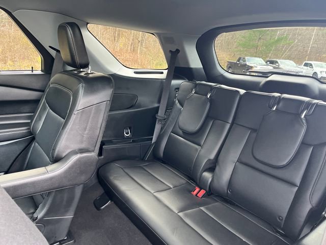 Certified 2023 Ford Explorer Limited w/ Limited Technology Package image 16