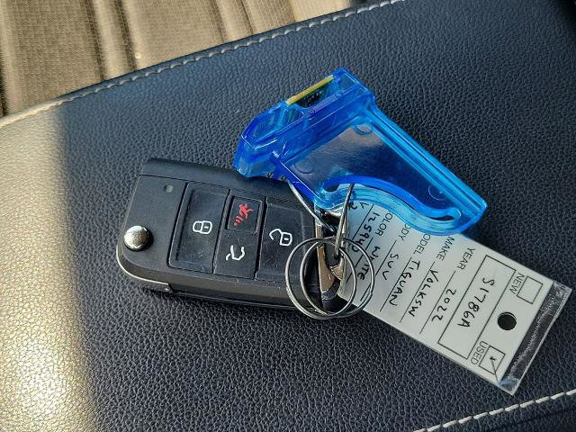 Used 2022 Volkswagen Tiguan S image 32