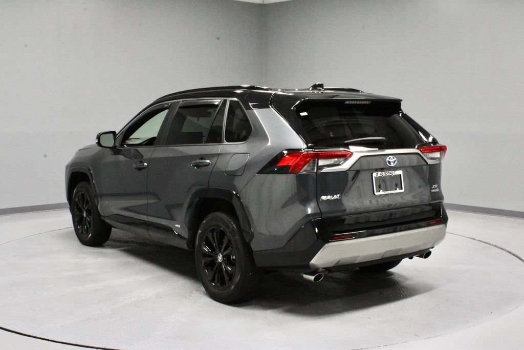 Used 2023 Toyota RAV4 XSE w/ XSE Grade Weather Package AWD/4WD image 8