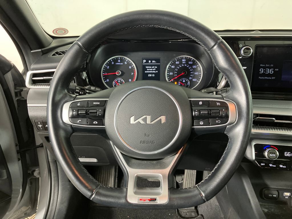 Used 2022 Kia K5 GT-Line image 16