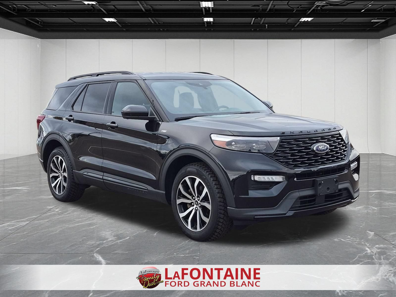Certified 2023 Ford Explorer ST-Line w/ Class IV Trailer Tow Package AWD/4WD image 7