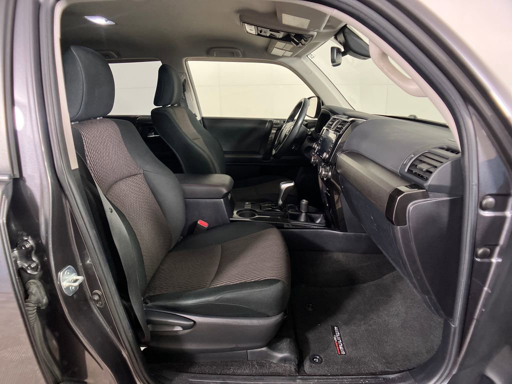 Used 2021 Toyota 4Runner TRD Off-Road image 5