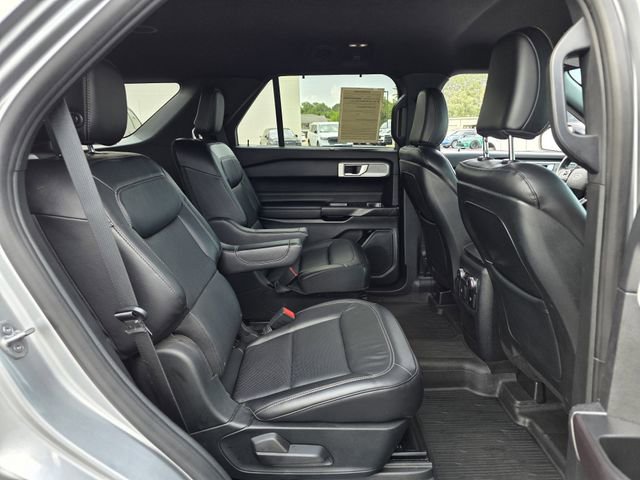 Certified 2020 Ford Explorer Limited RWD image 28