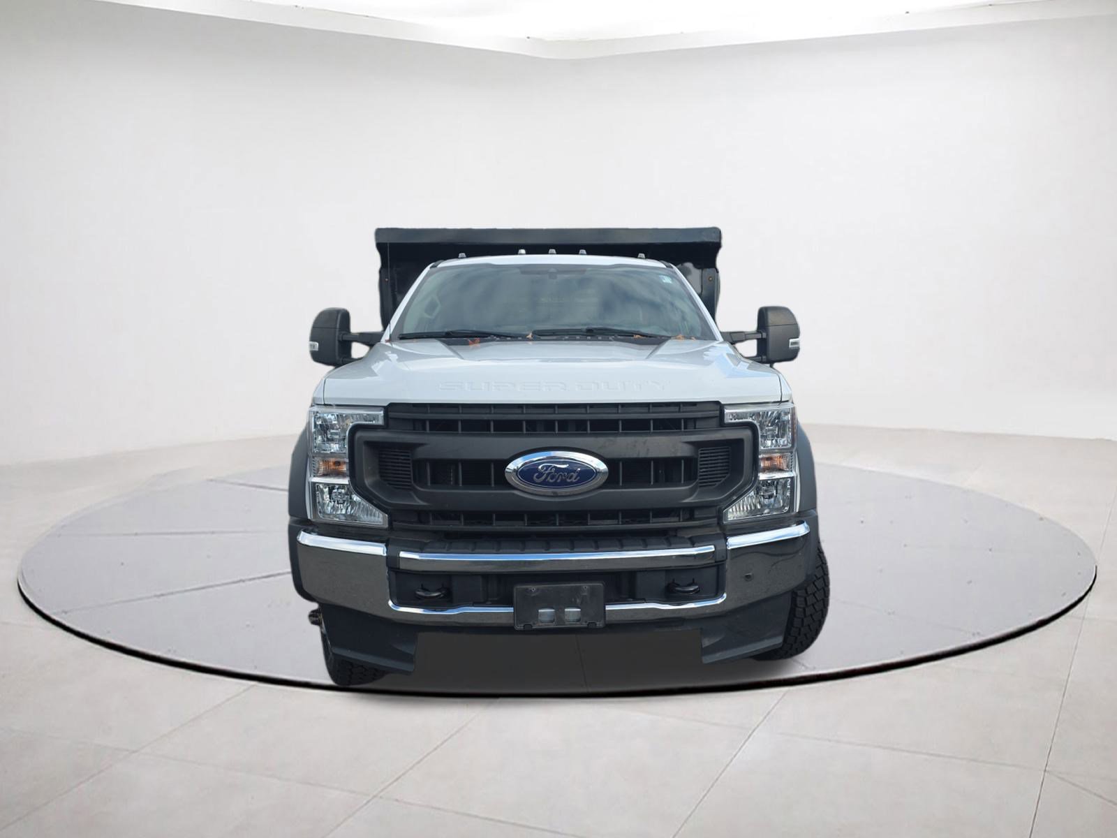 Certified 2020 Ford F550 4x4 Regular Cab Super Duty w/ Power Equipment Group image 2