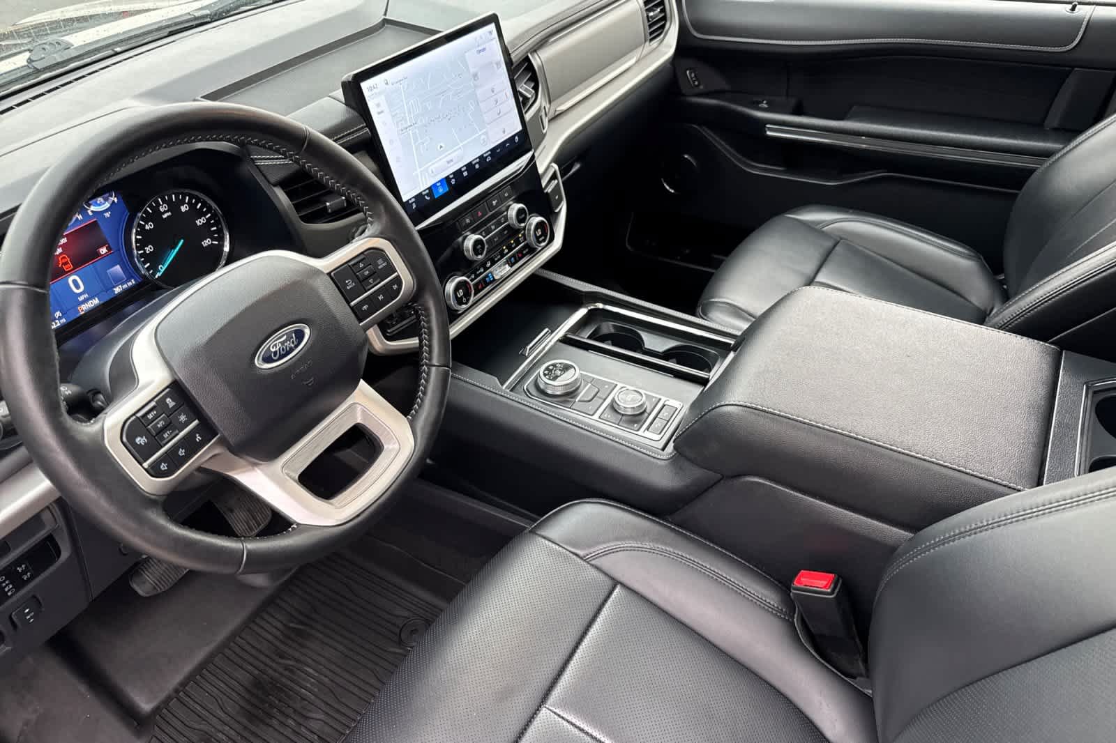 Certified 2024 Ford Expedition XLT AWD/4WD image 11