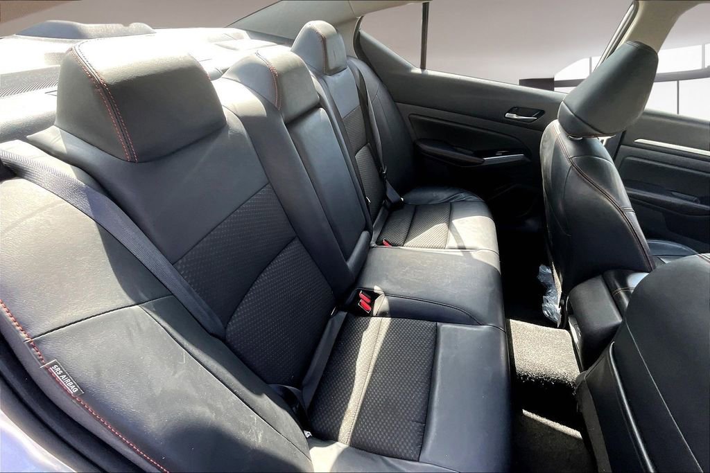 Used 2024 Nissan Altima 2.5 SR FWD image 25