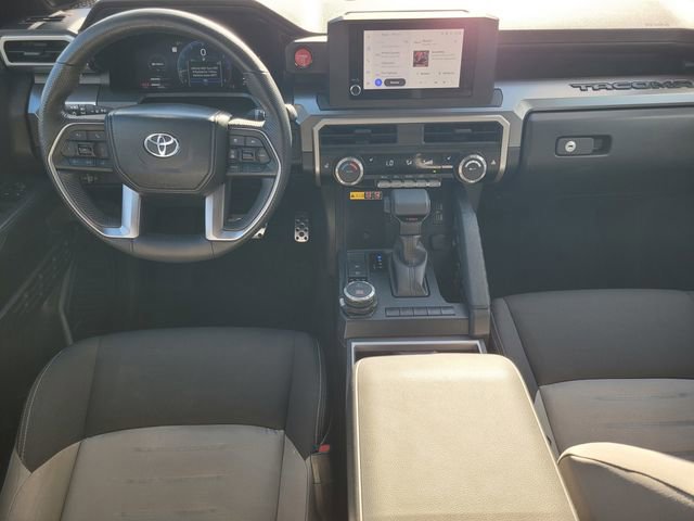 Used 2024 Toyota Tacoma TRD Sport image 14