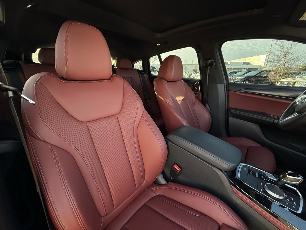 Used 2023 BMW X4 xDrive30i w/ M Sport Package image 30