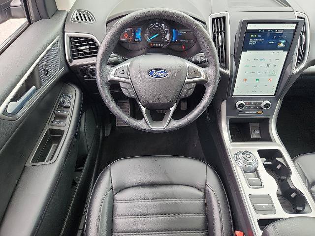 Certified 2023 Ford Edge SEL w/ Convenience Package AWD/4WD image 11