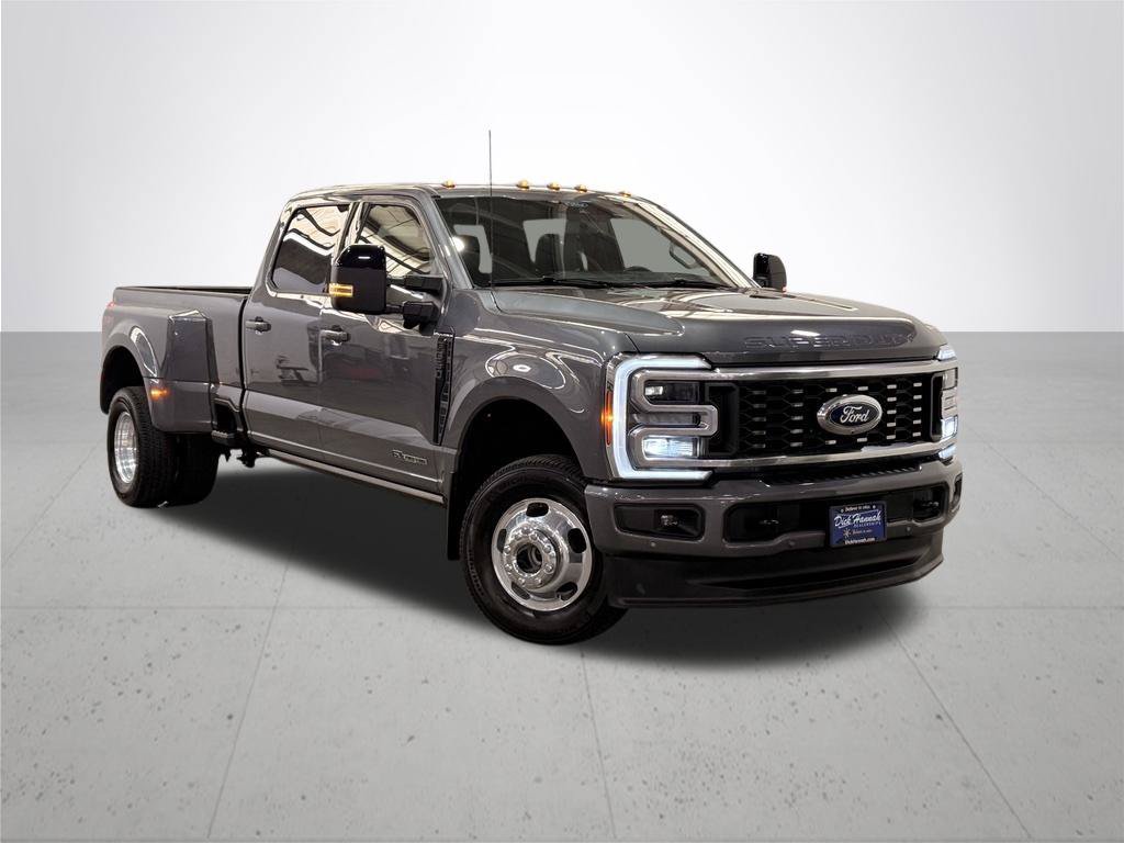 Certified 2025 Ford F350 Platinum AWD/4WD image 8