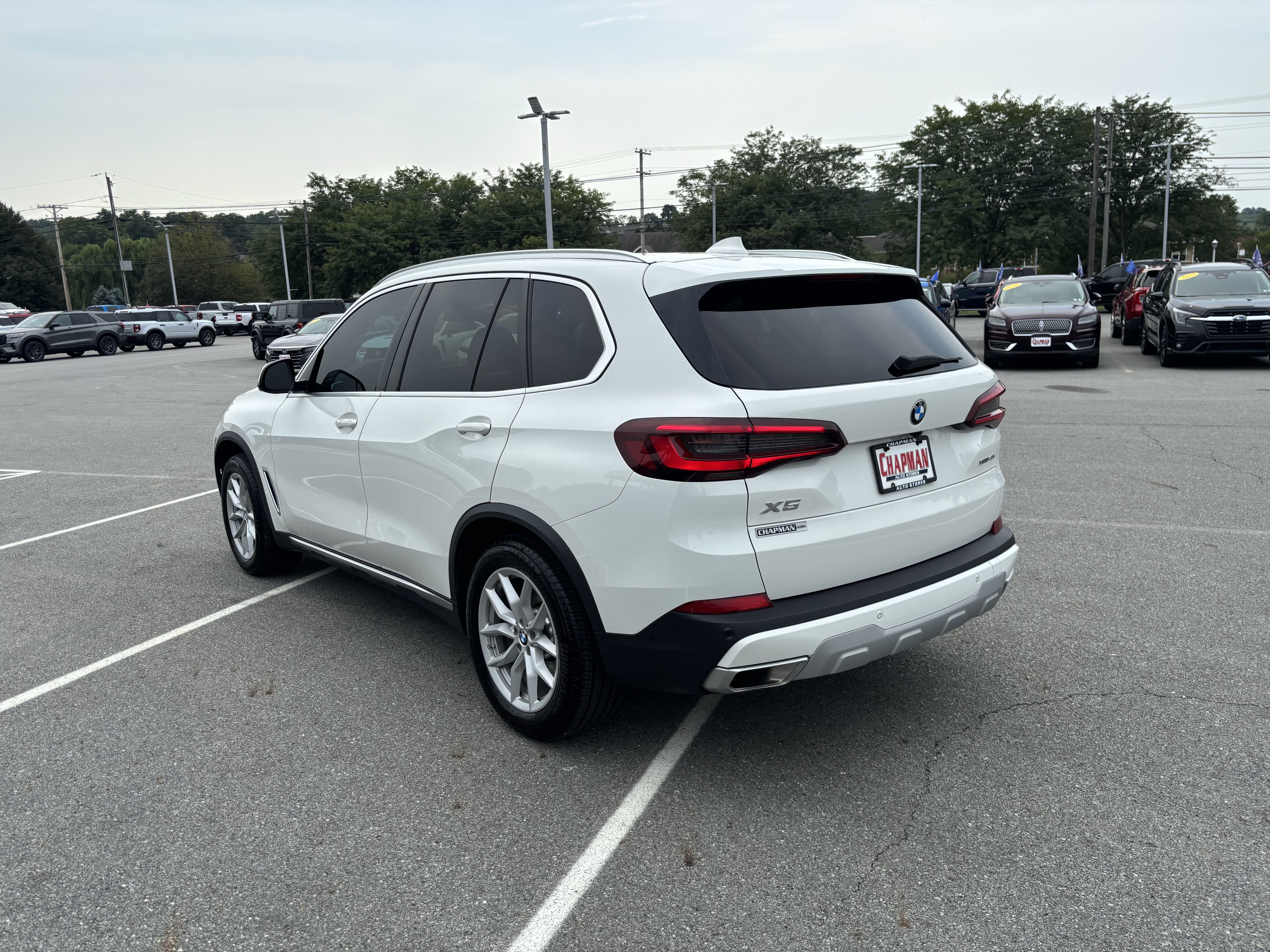 Used 2023 BMW X5 xDrive40i w/ Premium Package AWD/4WD image 5