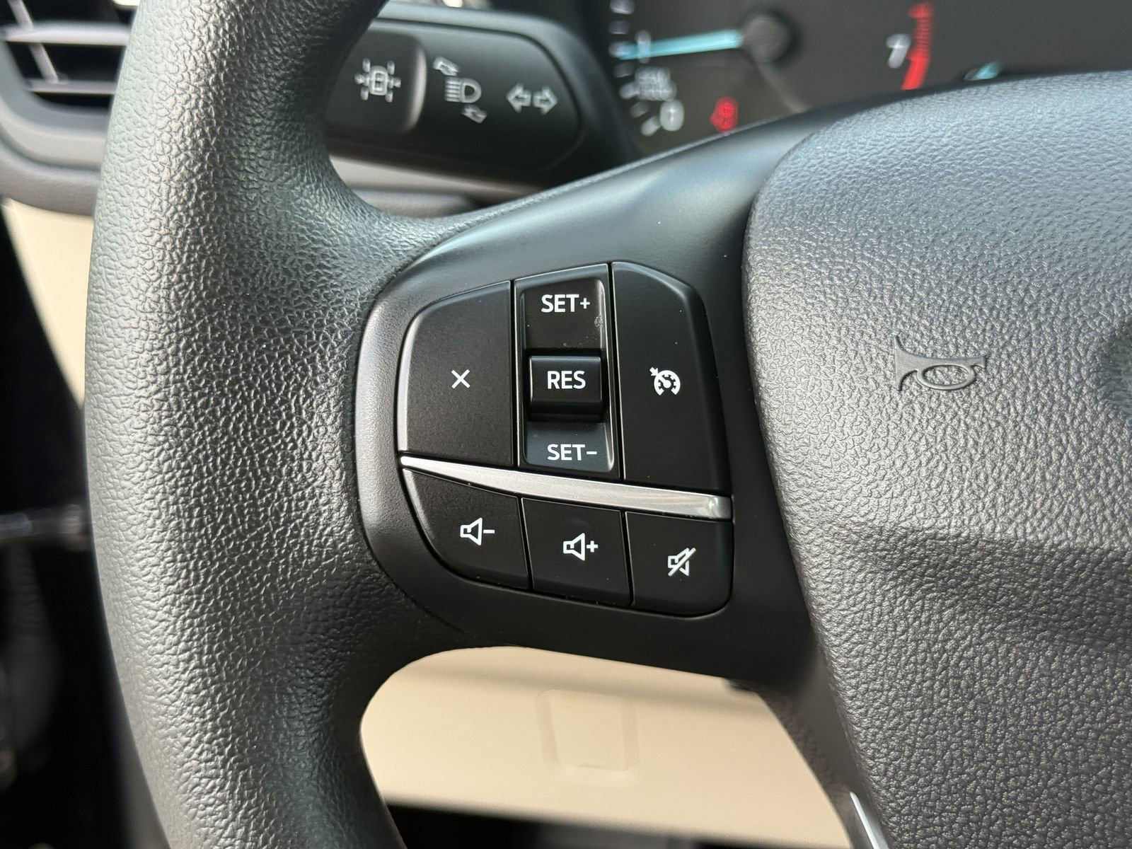 Certified 2022 Ford Escape SE FWD image 27