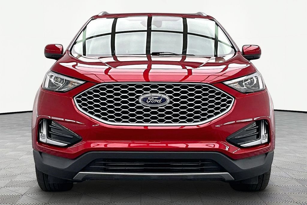 Certified 2023 Ford Edge SEL w/ Convenience Package AWD/4WD image 3