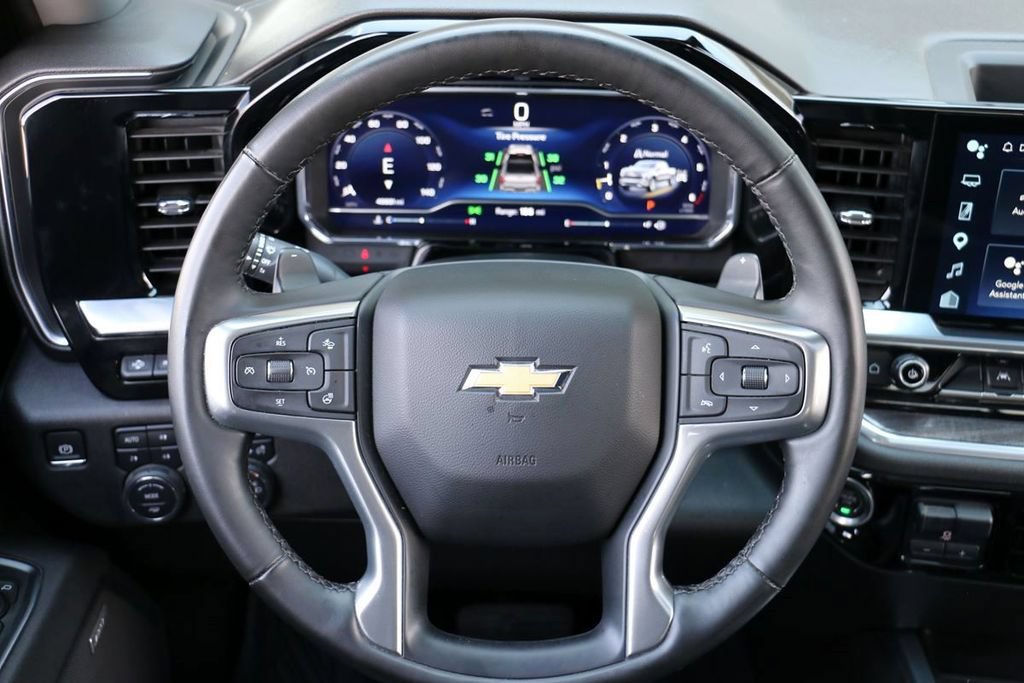 Used 2025 Chevrolet Silverado 1500 LTZ w/ LTZ Premium Package AWD/4WD image 32