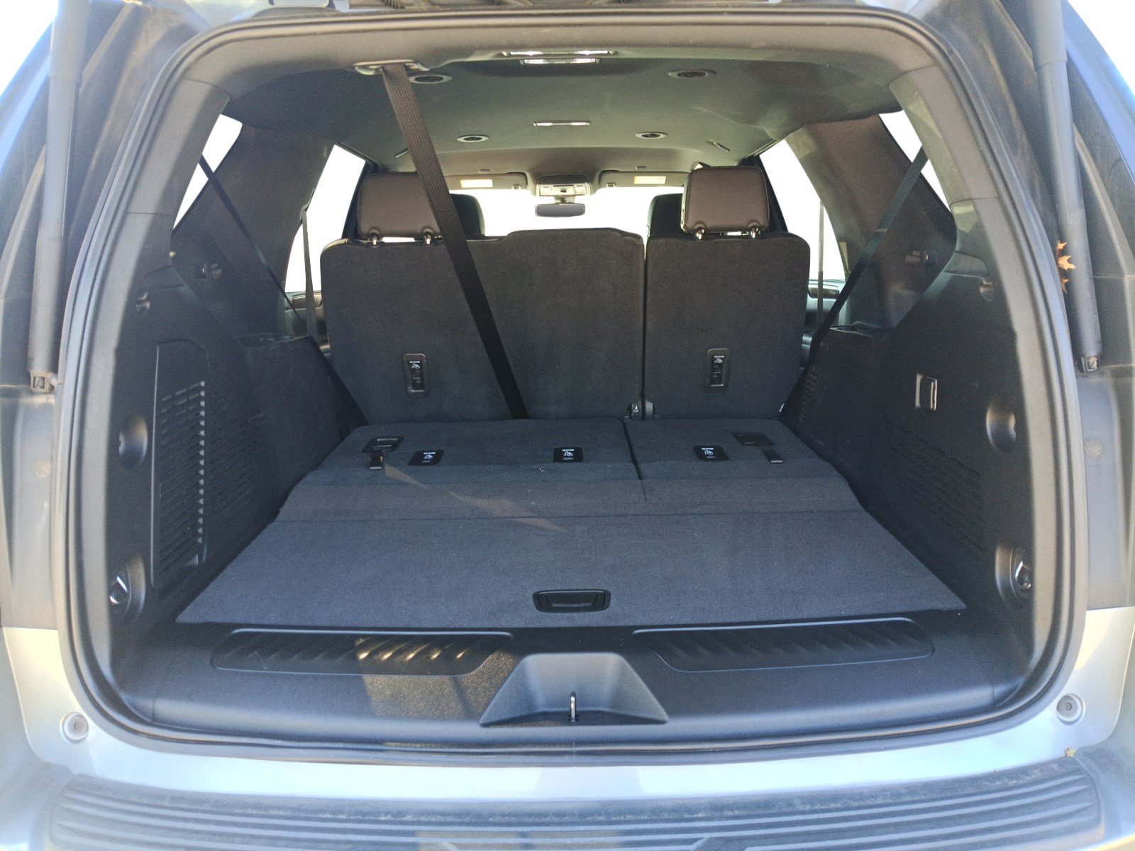 Used 2021 Chevrolet Tahoe LT RWD image 23