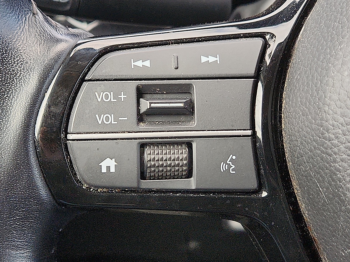 Used 2025 Honda CR-V EX-L image 22