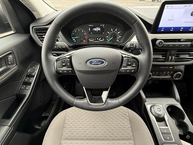 Certified 2022 Ford Escape SE w/ Cold Weather Package FWD image 25