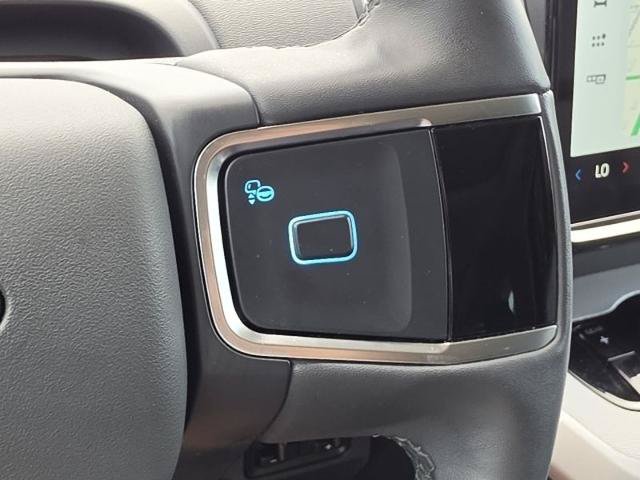 Certified 2025 Ford Expedition Max Active RWD image 23