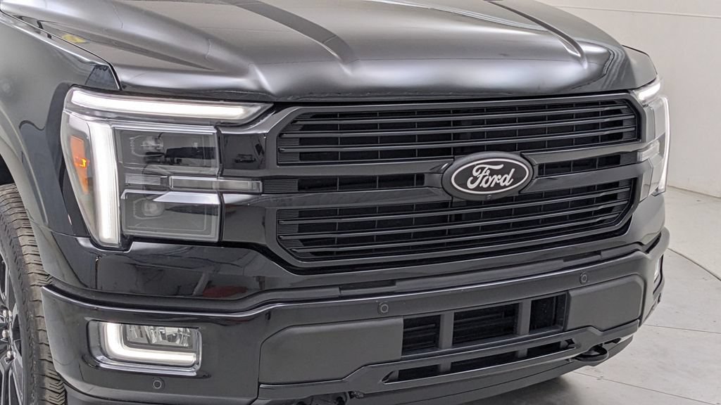 Certified 2024 Ford F150 Platinum w/ FX4 Off-Road Package AWD/4WD image 44