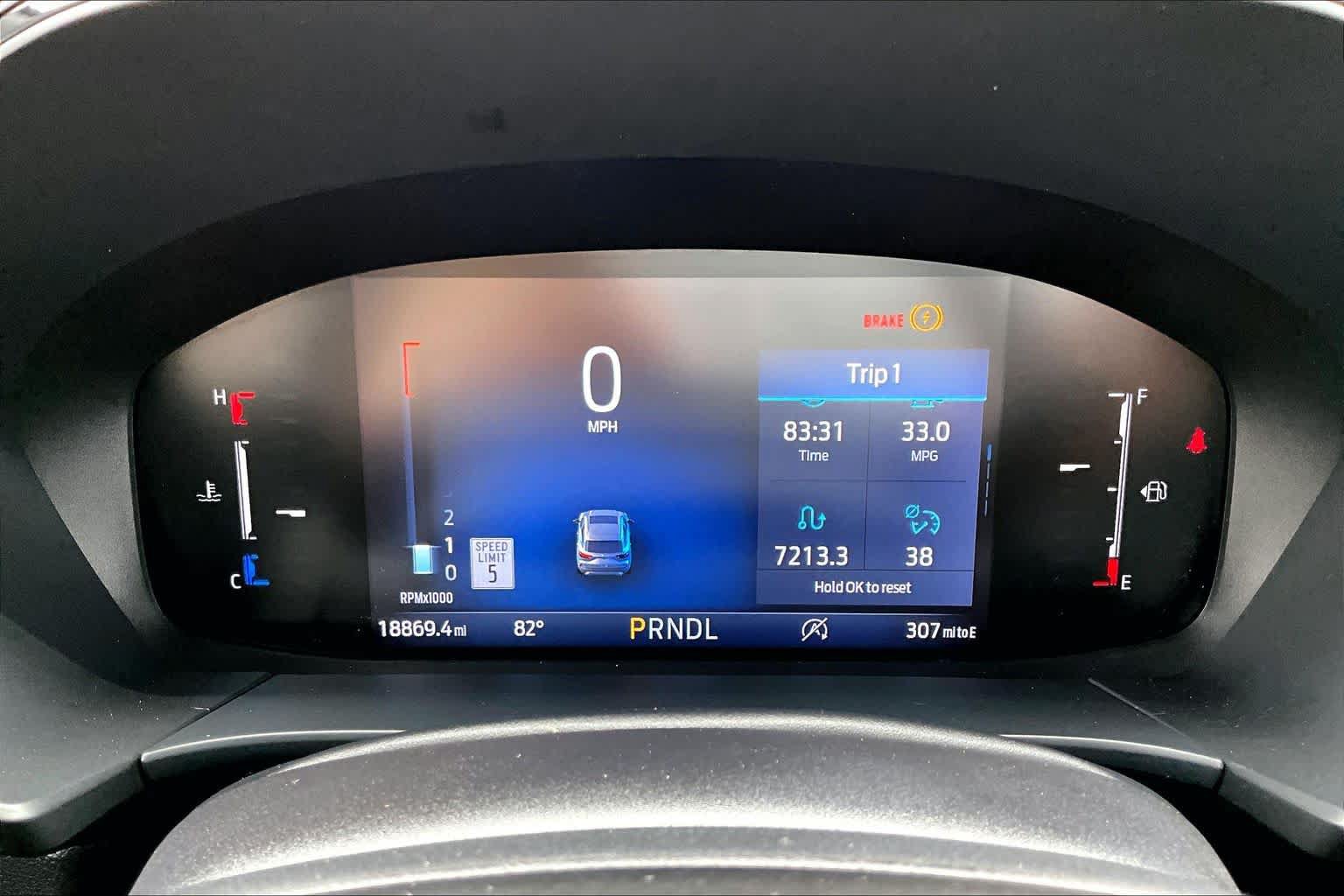 Certified 2025 Ford Escape ST-Line w/ Tech Pack #1 FWD image 26