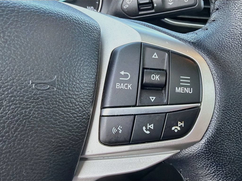 Certified 2023 Ford Explorer Limited w/ Limited Technology Package AWD/4WD image 13