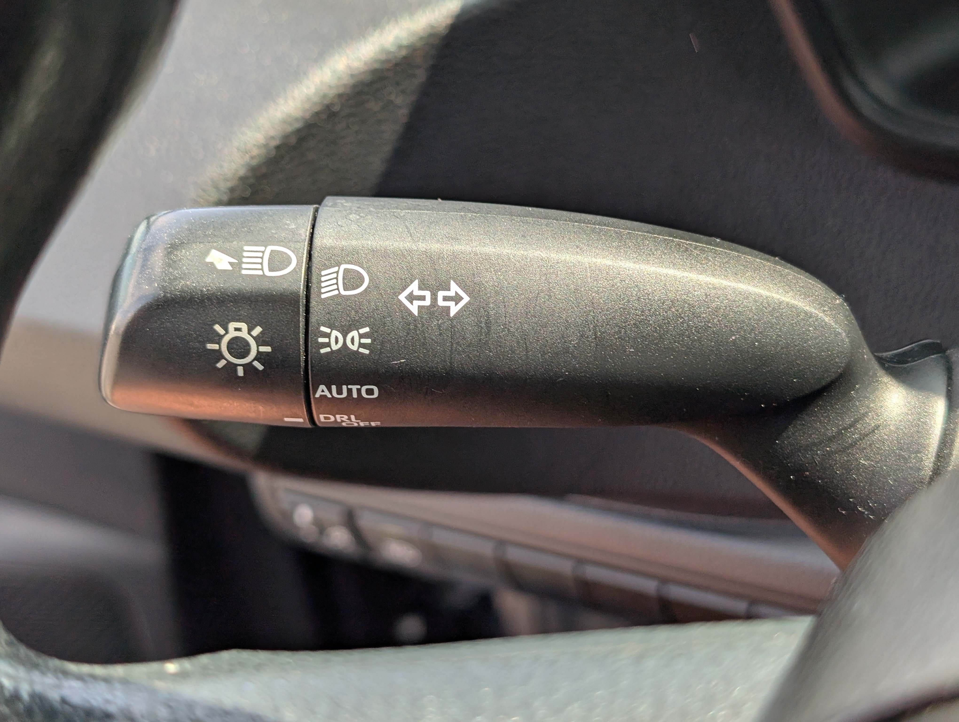 Used 2022 Toyota Corolla LE FWD image 23