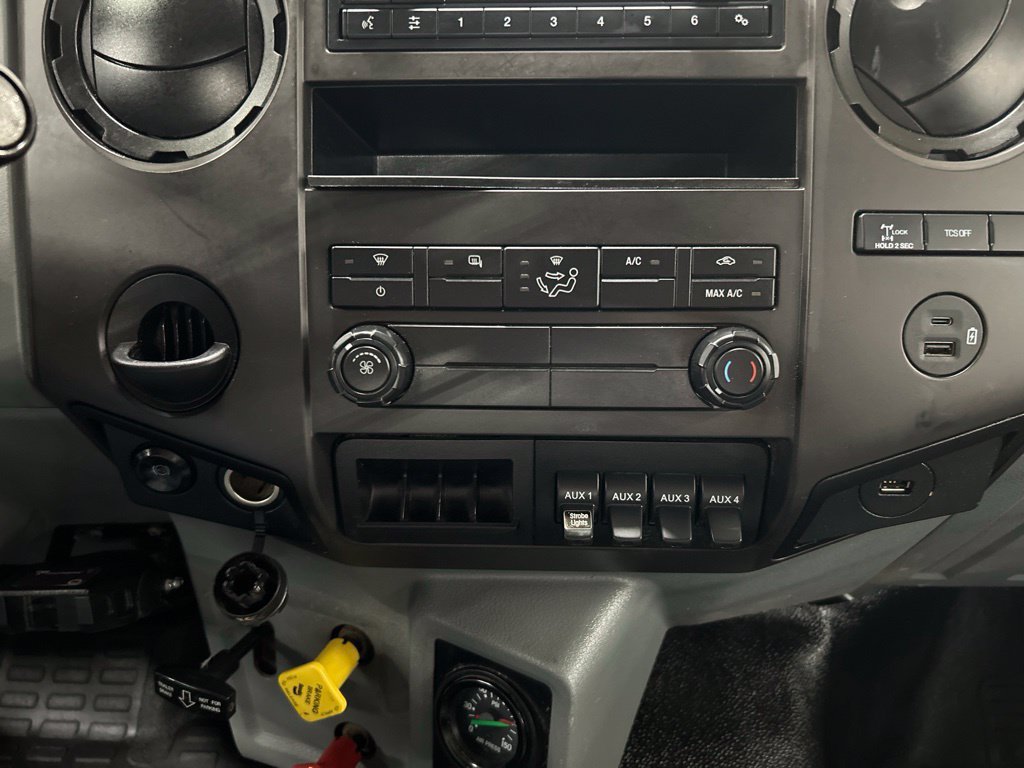 Certified 2022 Ford F750 2WD Regular Cab Super Duty image 15