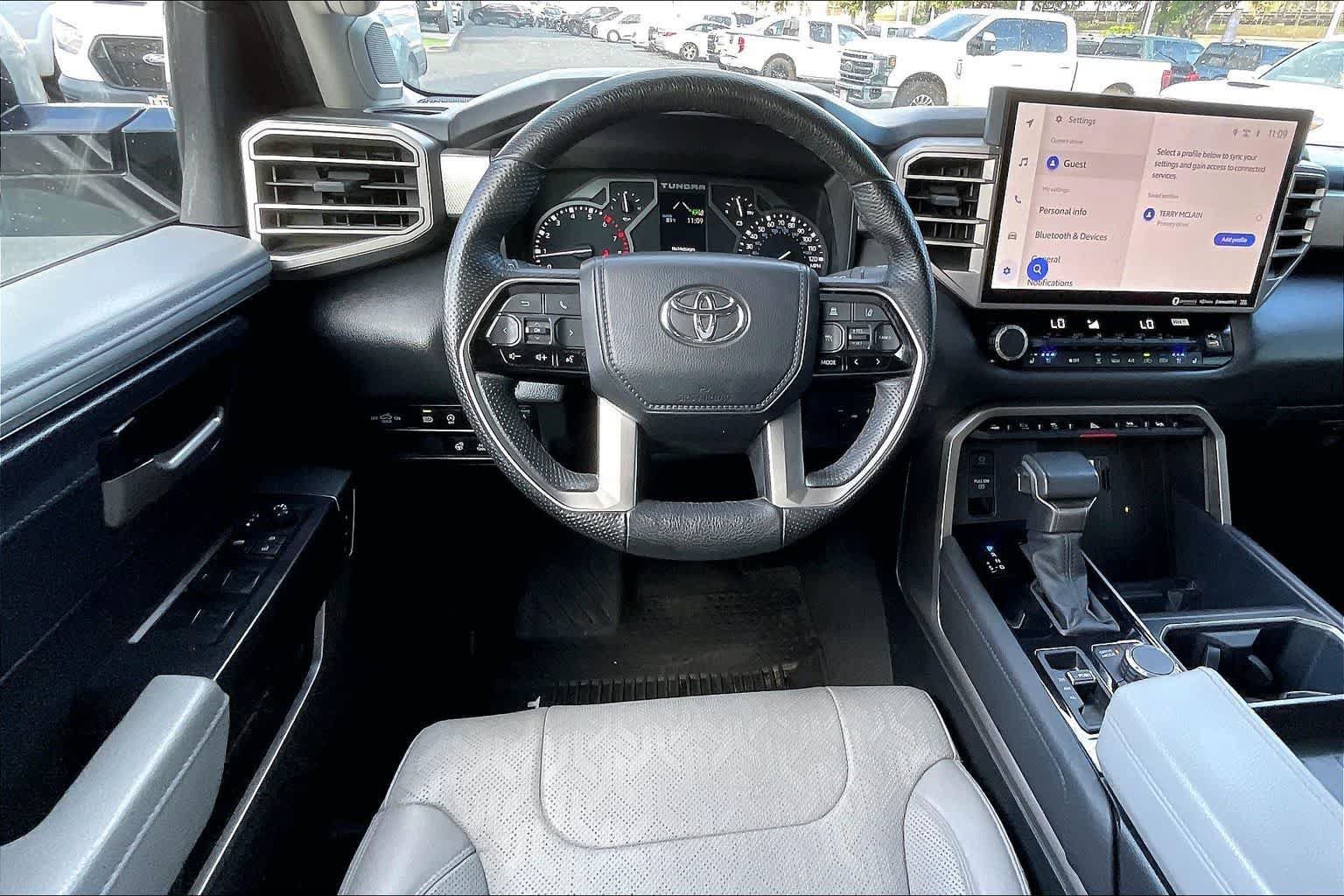 Used 2023 Toyota Tundra Limited AWD/4WD image 14