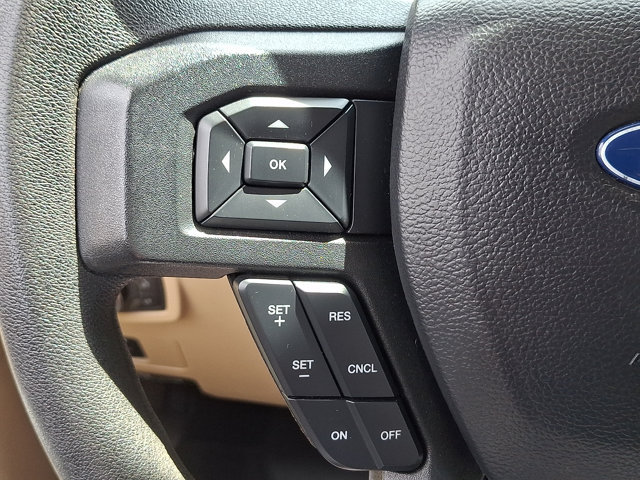 Certified 2019 Ford F250 XLT w/ XLT Premium Package AWD/4WD image 23