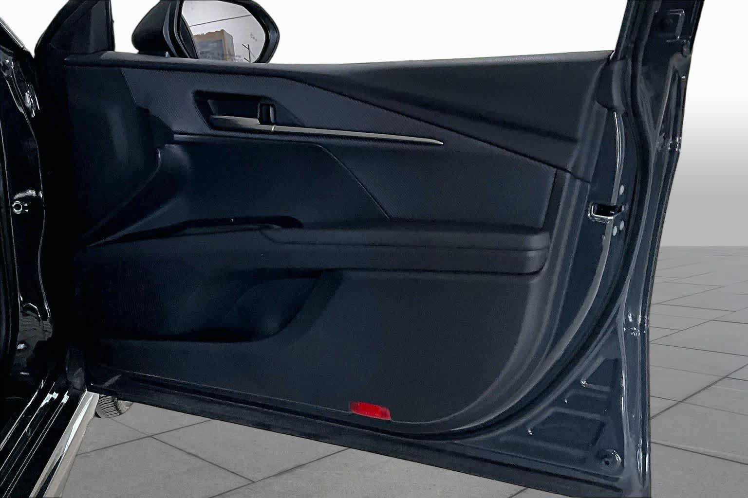 Used 2026 Toyota Camry SE FWD image 22