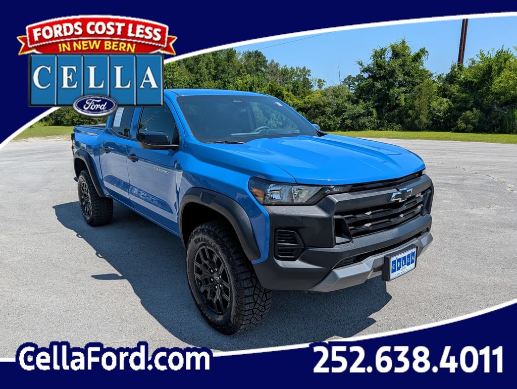 Used 2026 Chevrolet Colorado Trail Boss AWD/4WD image 1