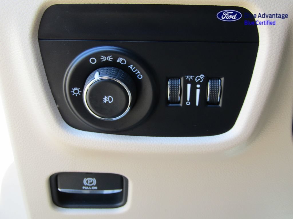 Used 2024 Jeep Grand Cherokee L Limited w/ Luxury Tech Group II AWD/4WD image 36