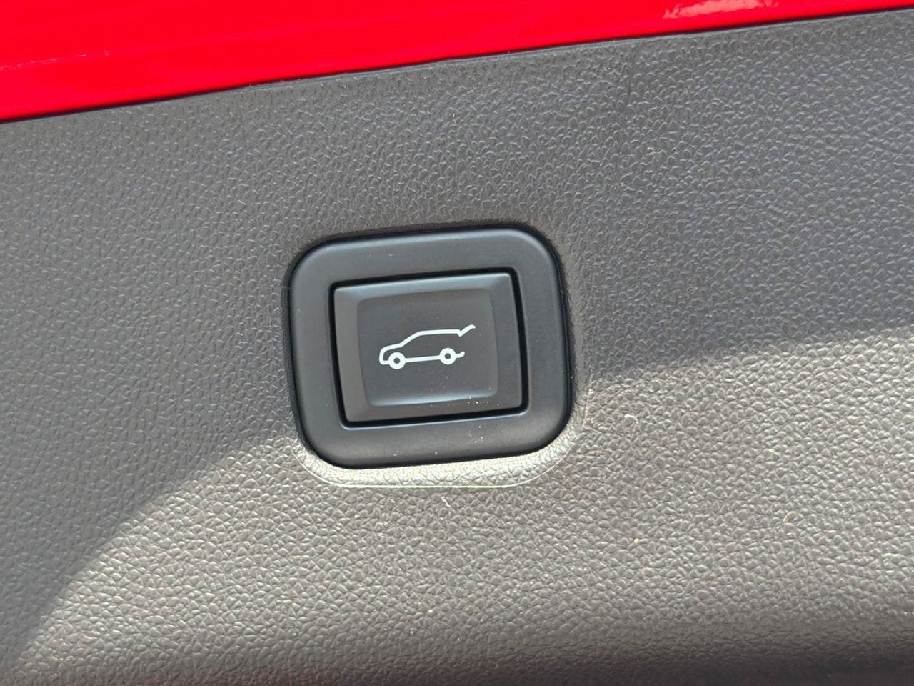 Used 2020 Chevrolet Blazer RS FWD image 20