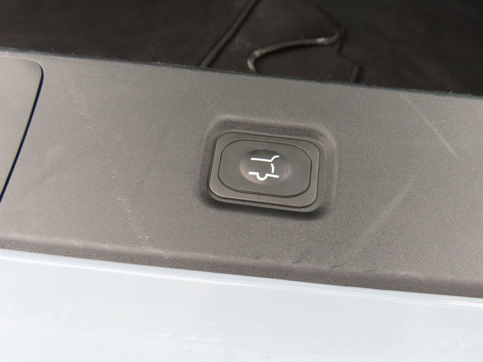 Certified 2025 Ford Expedition Max Platinum w/ Driver's Package image 41