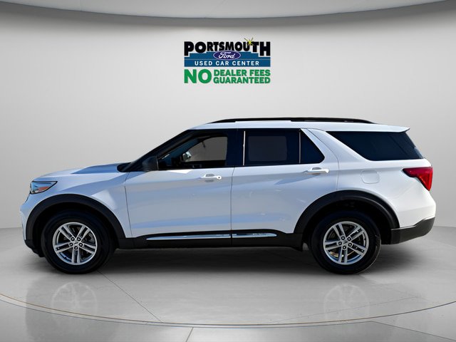 Certified 2022 Ford Explorer XLT w/ Equipment Group 202A AWD/4WD image 2