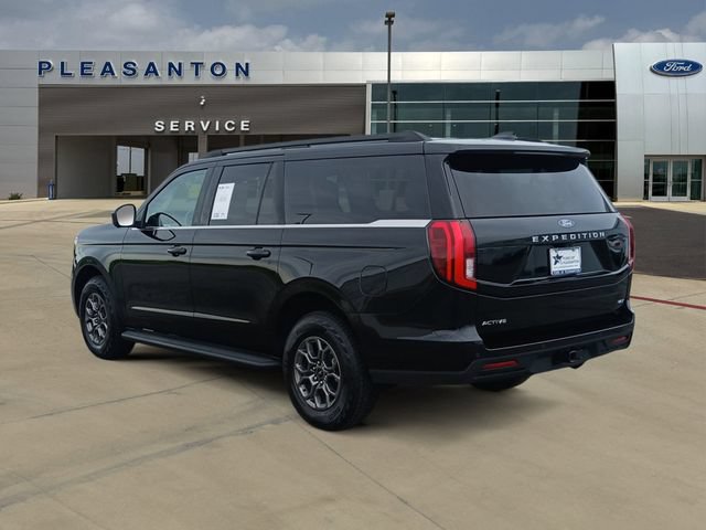 Certified 2025 Ford Expedition Max Active RWD image 3