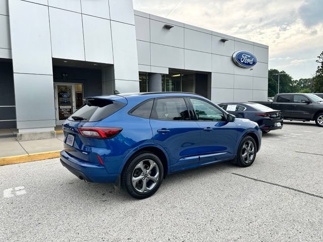 Certified 2023 Ford Escape ST-Line Select w/ Tech Pack #2 AWD/4WD image 21