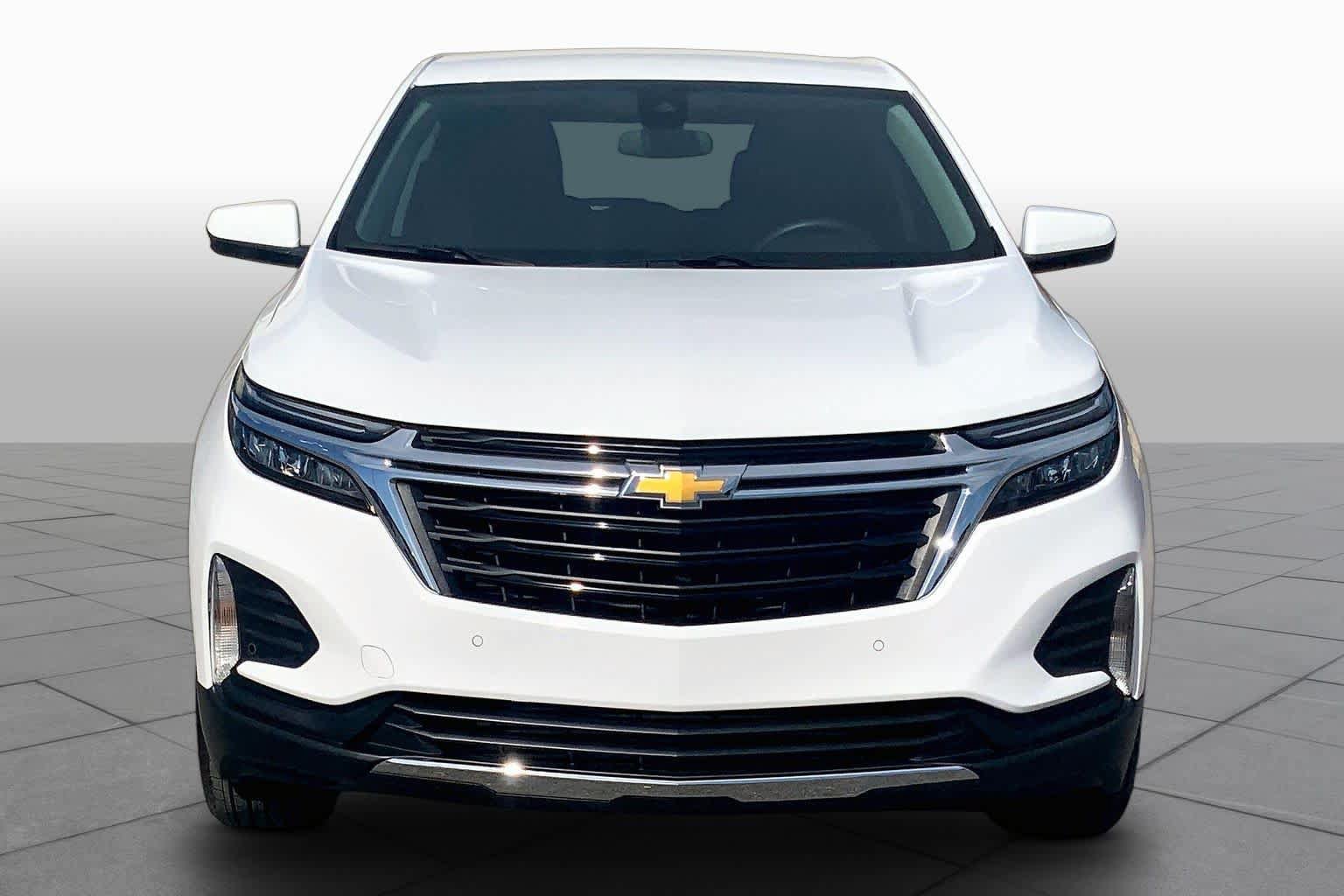Used 2024 Chevrolet Equinox LT FWD image 4